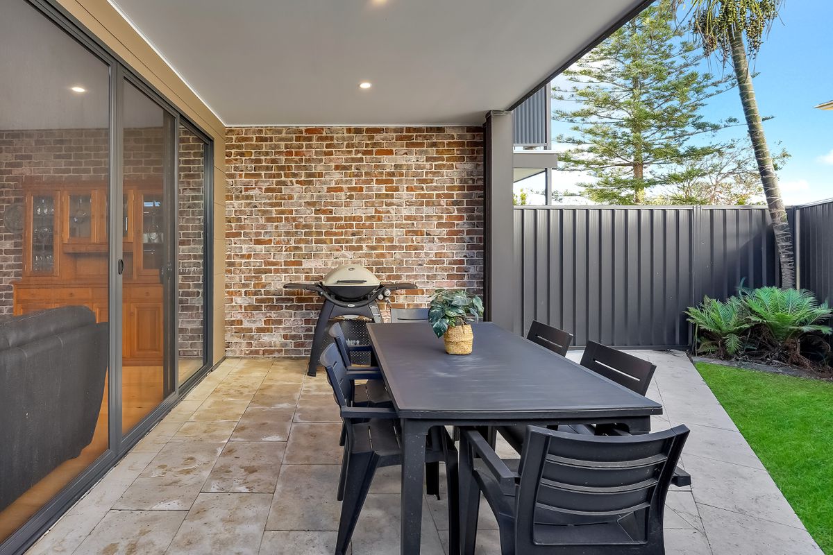 123 Ocean Parade, Blue Bay