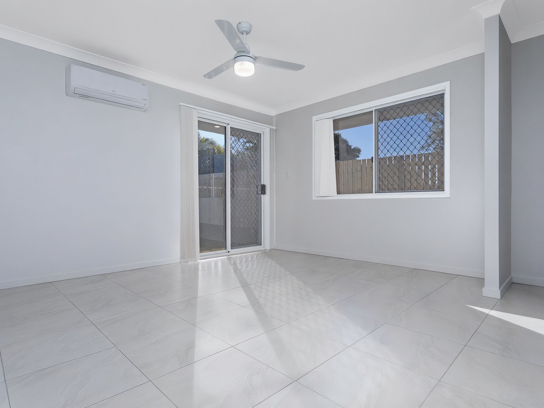 4 Skylark Court, Kallangur