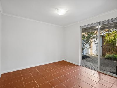 4 / 1 Brentham Street, Leederville