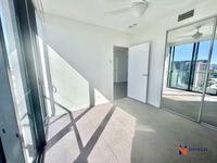 1703 / 10 Trinity Street, Fortitude Valley