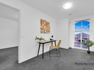 2 Gates Court, Roxburgh Park