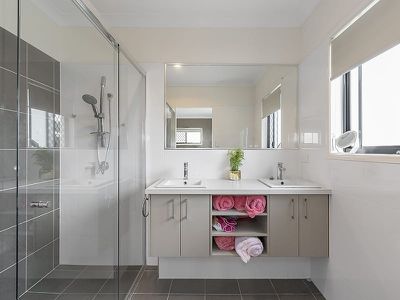 16 Pine Street, Jacobs Well