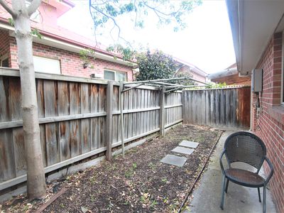 2 / 21 Dunstan Street, Clayton