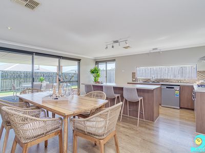 44 Cave Loop, Yanchep