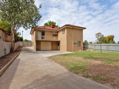 935 WAUGH ROAD , Albury