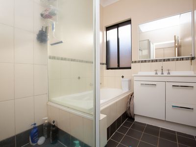 33 Minderoo Avenue, South Hedland