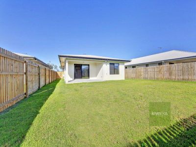 19 Somerton Street, Deeragun