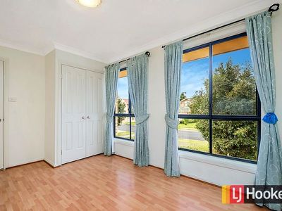 14 Guthega Close, Woodcroft