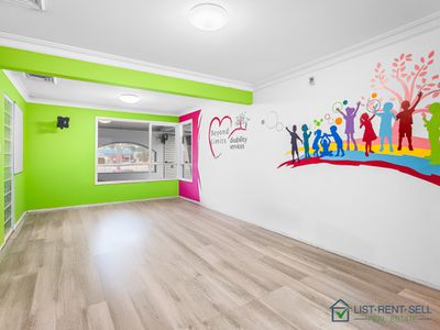 8 Atlanta Place, Casula