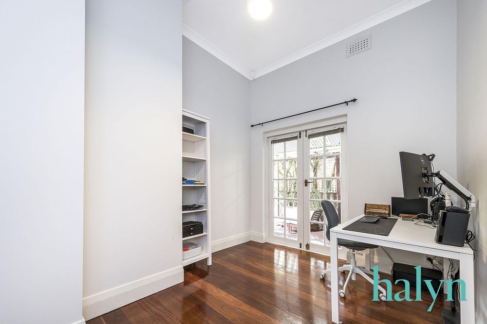 89 Scarborough Beach Road, Mount Hawthorn