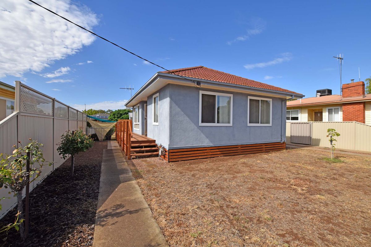 9 Palmer Crescent, Merrigum