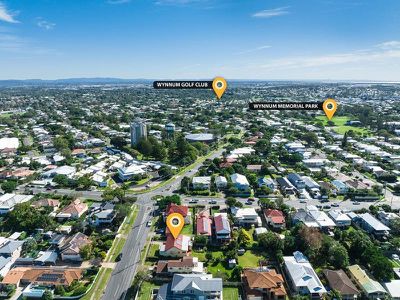 10 Whites Road, Manly West