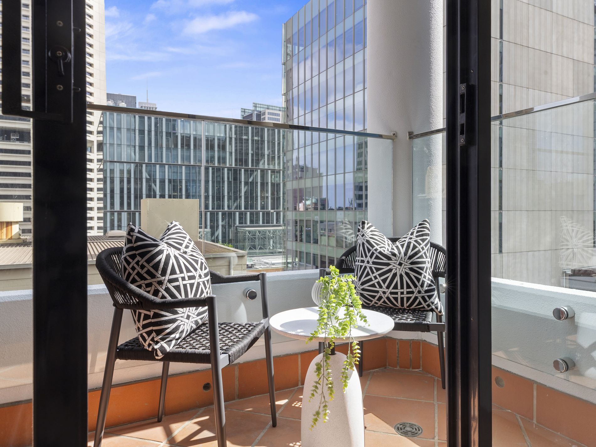 2003 / 1 Hosking Place, Sydney