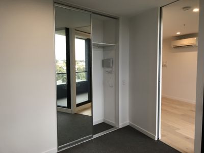 815 / 91 Galada Avenue, Parkville