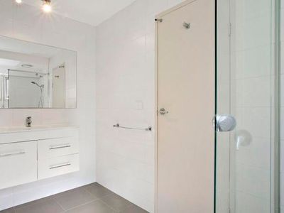 2 / 63 Kilgour Street, Geelong