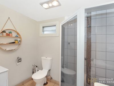 78 Stawell Road, Horsham