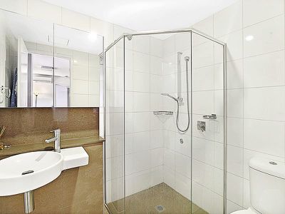 523 / 6 Aqua Street, Southport