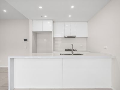 305 / 30 Burelli Sreet , Wollongong