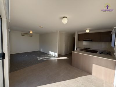 10 Talliver Terrace, Truganina