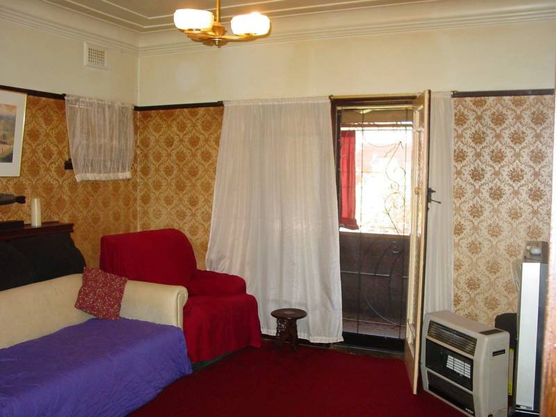 4 Lakeside Avenue, Monterey