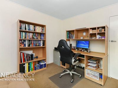30 Colwel St, Oxley