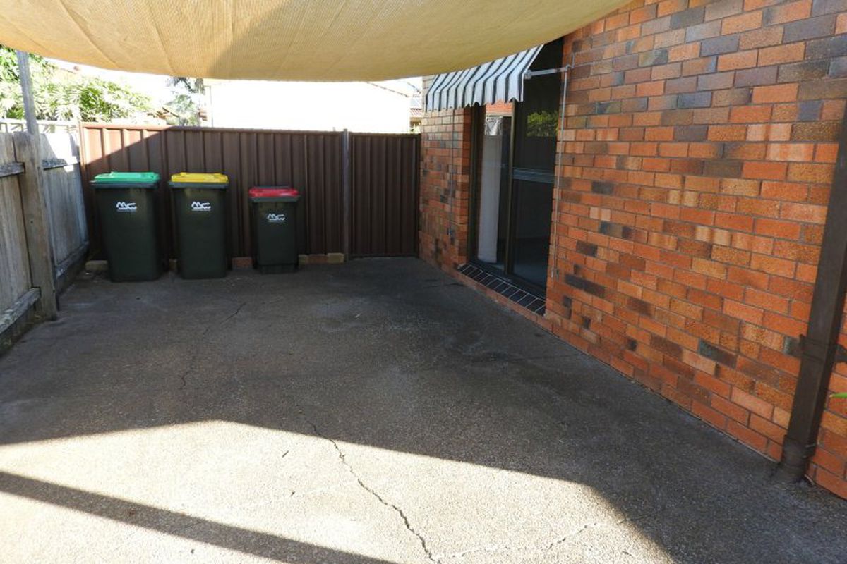 2 / 10 Mayers Drive, Tuncurry