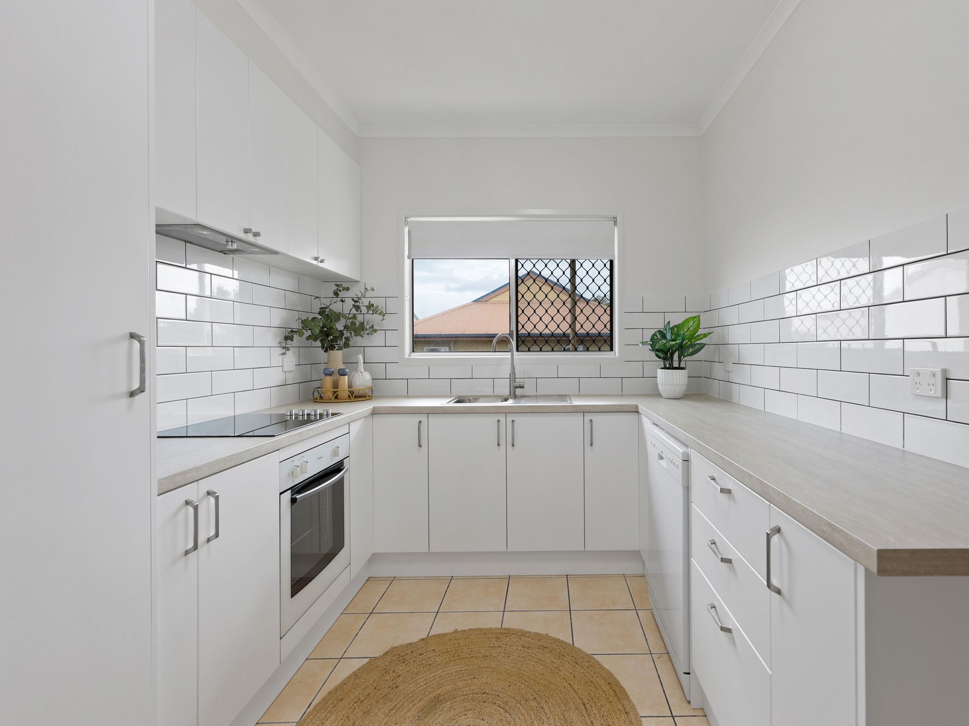 1 / 390 Bridge Road, West Mackay