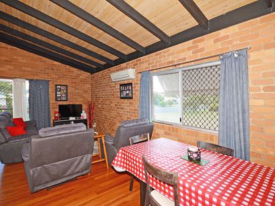 4 BORONIA STREET, Burrum Heads