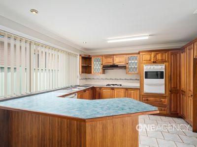 16 Raven Close, Vincentia