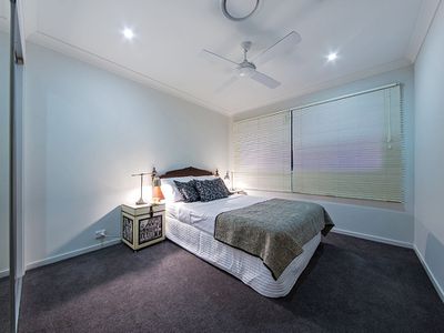 5 Esk Cres, Wakerley