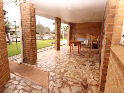 13 Sirius Key, Forster