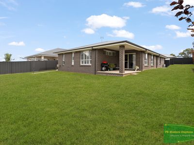 57 Stevenson Way, Orange