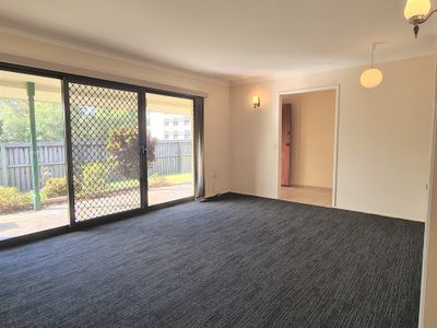 49 Murrajong Road, Springwood