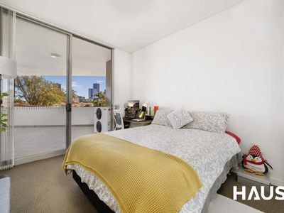 101 / 2 River Rd West, Parramatta