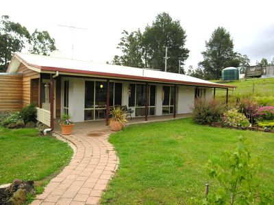 211 Middle Road, Pelverata
