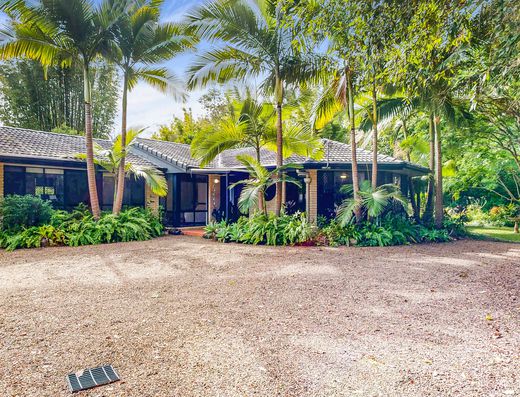 Private acreage for rent 5 minutes from Tewantin image 2