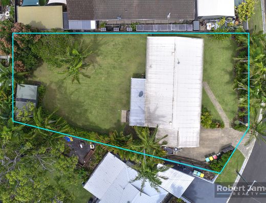 Tidy home in great location. image 21