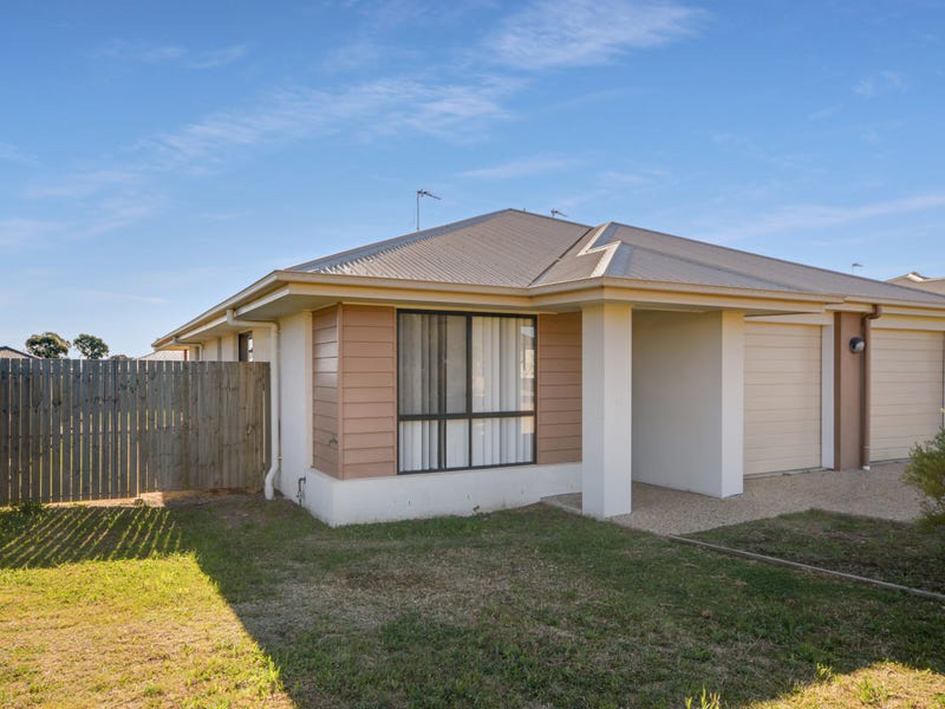 Unit 1 / 27 Weebah Place, Cambooya