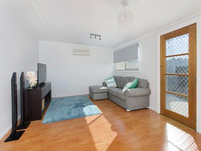 2 Culgoa Crescent, Koonawarra