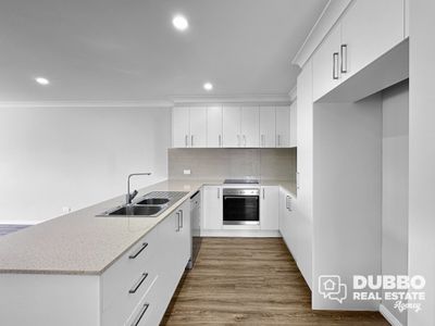 6A Drover Avenue, Dubbo