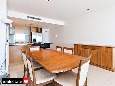 22 / 132 Terrace Road, Perth