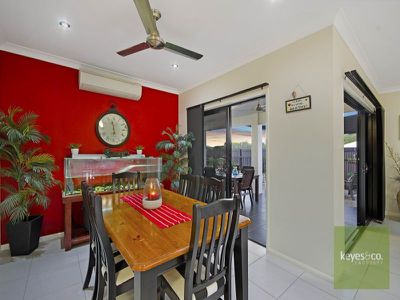 5 Santa Monica Place, Mount Louisa