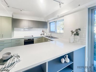 40 / 45 HAYLE STREET, Burleigh Heads