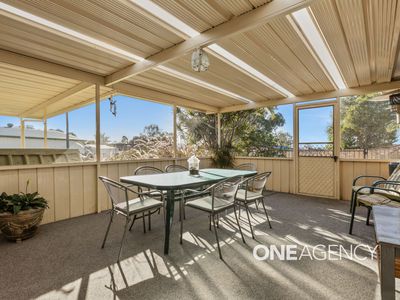 4 Hermes Crescent, Worrigee