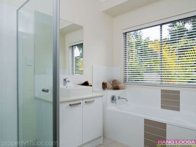 11 Marlin Drive, Noosa Waters
