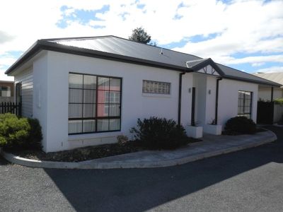 4 / 97 Main Road, Huonville