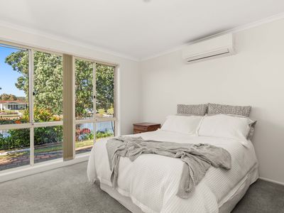 72 Jacobs Drive, Sussex Inlet