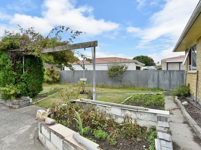 40 Frensham Crescent, Woolston