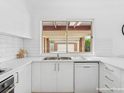 2 Skipper Drive, Altona Meadows