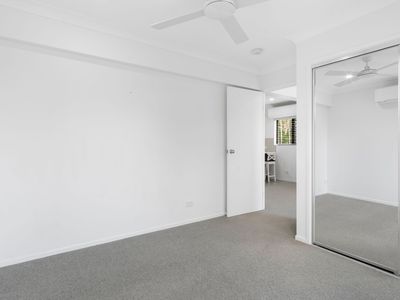 2 / 8 Rawle Street, Camira